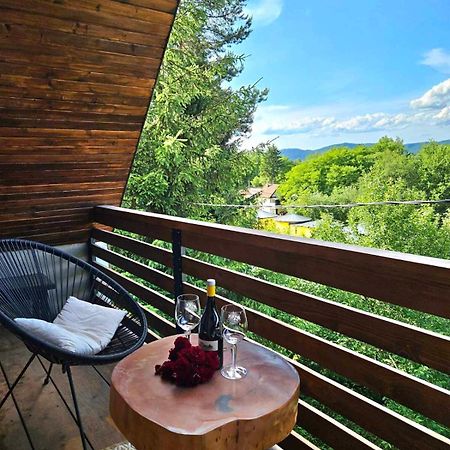 Pyramid Holiday House Високо Экстерьер фото