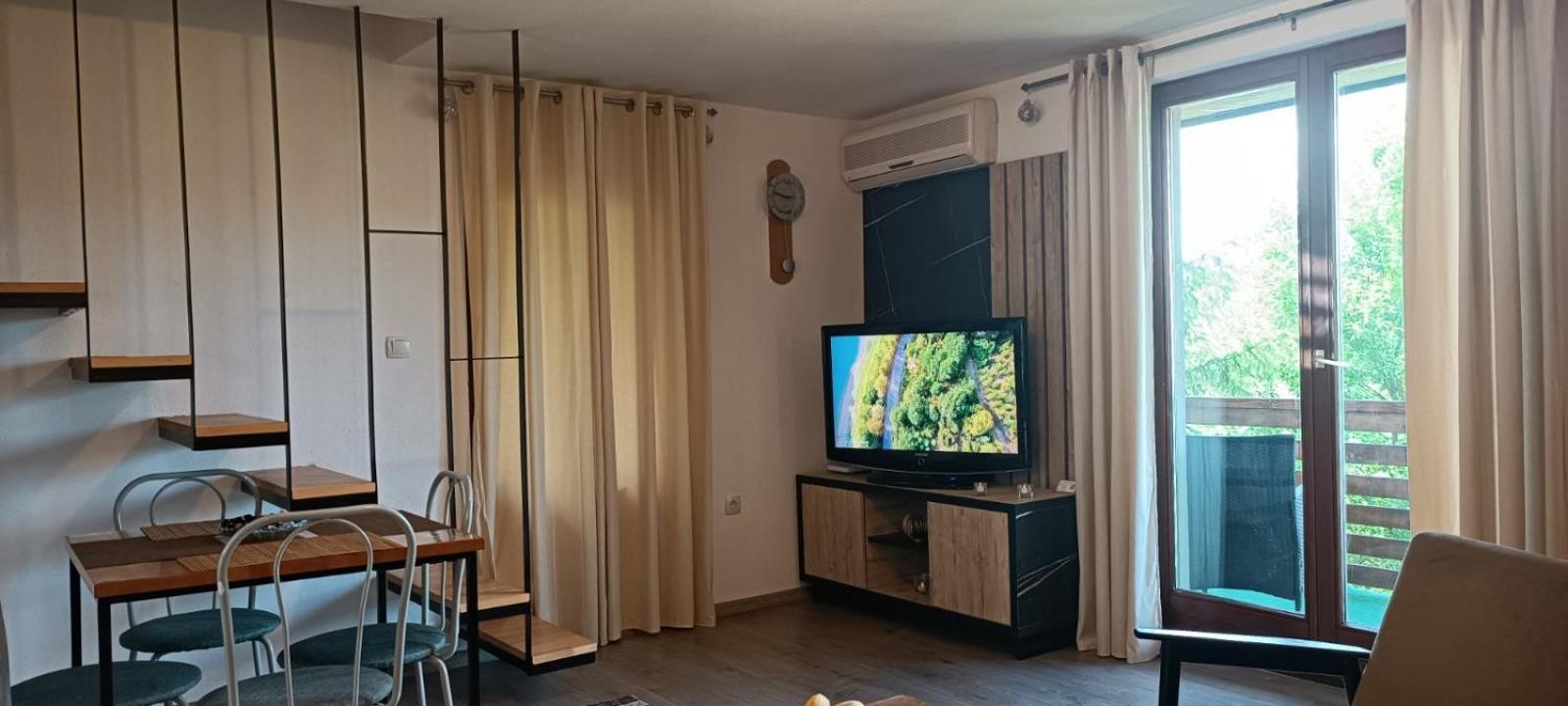 Pyramid Holiday House Високо Экстерьер фото